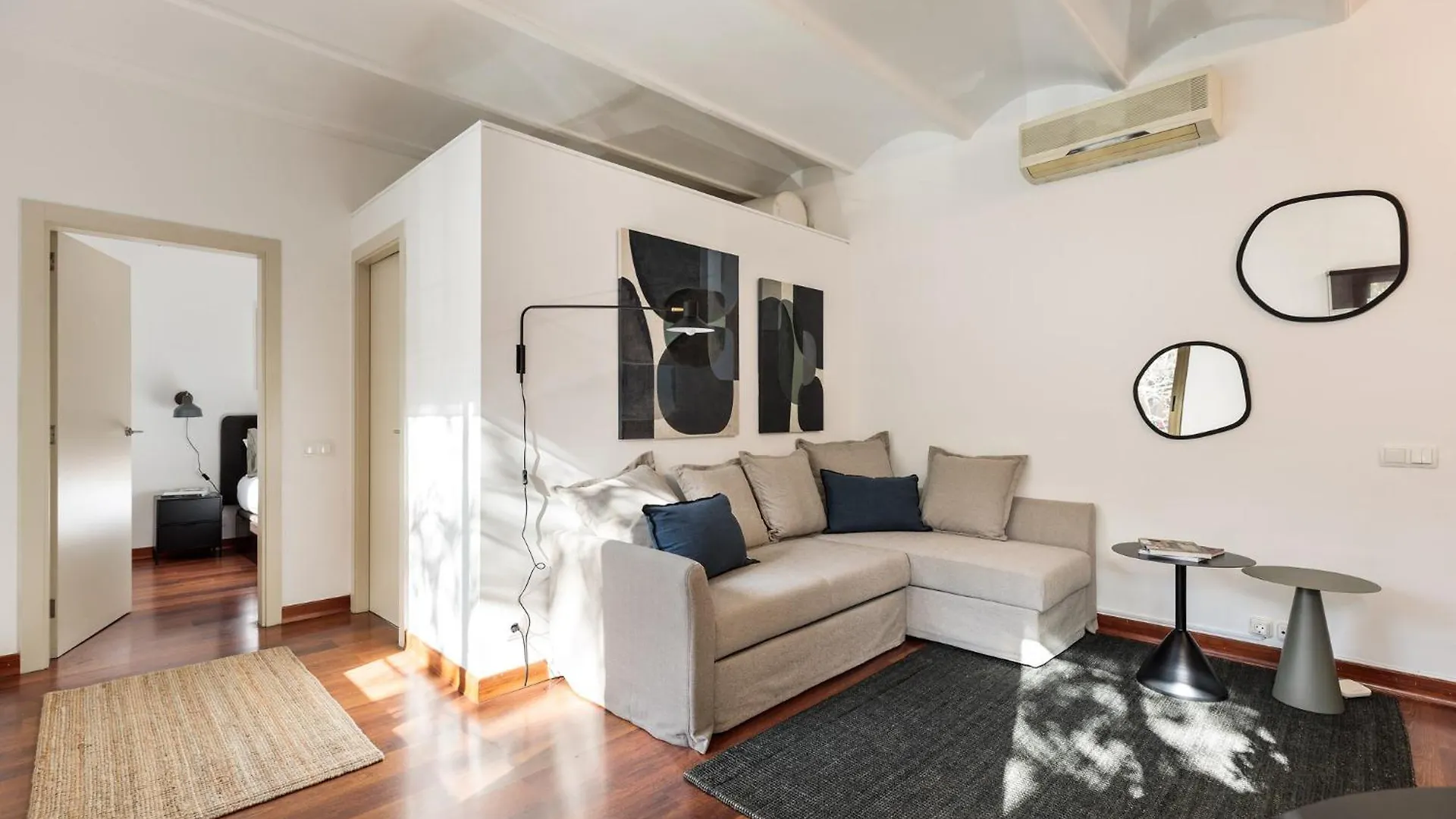 Enjoy Apartments Urban Retreat Valencia 3 Barcelona 0*,  Spain