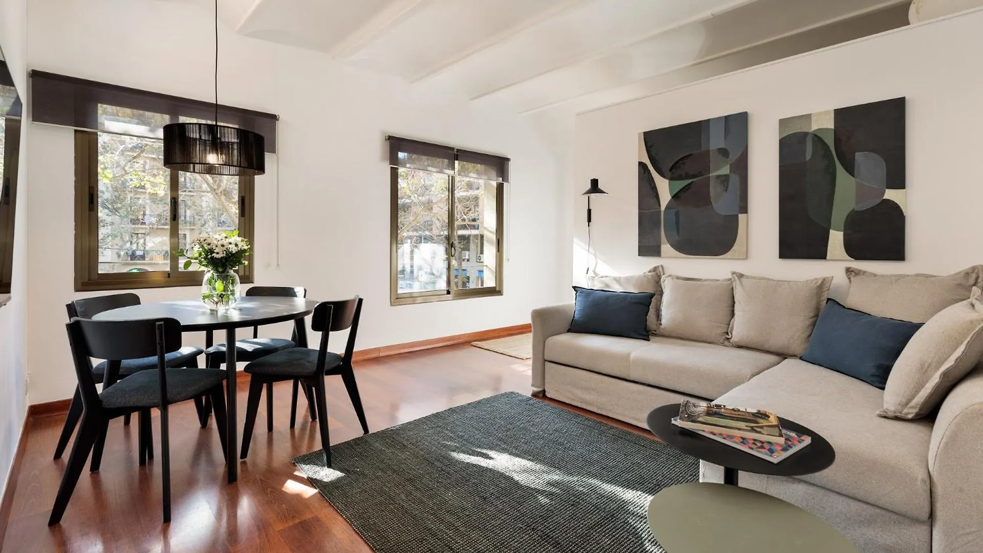 Enjoy Apartments Urban Retreat Valencia 3 Barcelona Spain